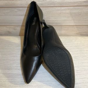 Michael Kors, size 9 black heels